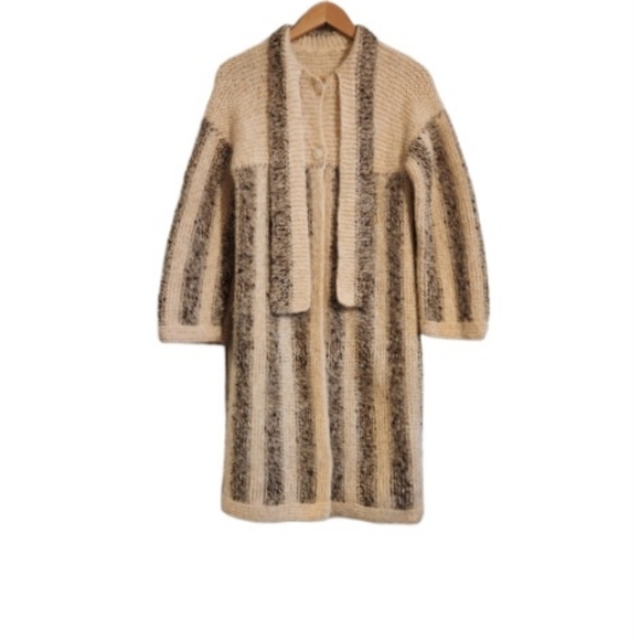 Copy-Vintage Hand Knited Sweater Cardigan with Necktie and Two Button Enclosu… - Picture 3 of 8